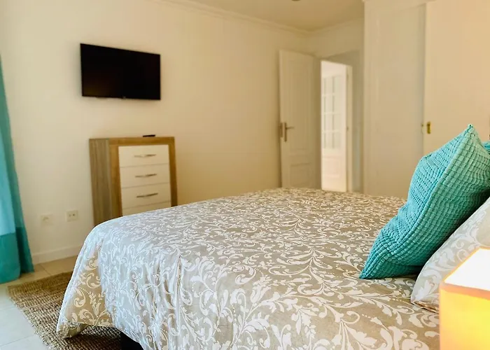 Daire Combarro Suite *