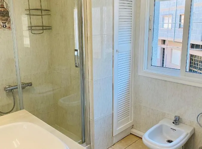 Διαμέρισμα Combarro Suite *